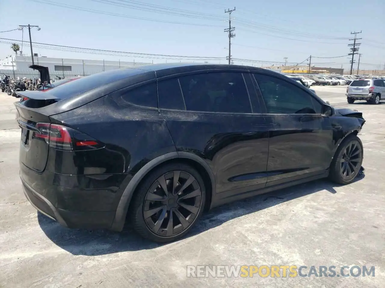 3 fotografías del automóvil dañado 7SAXCAE53NF359967 TESLA MODEL X 2022