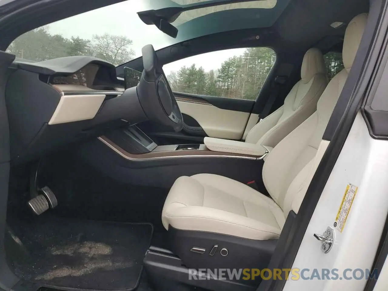 7 fotografías del automóvil dañado 7SAXCAE54NF354888 TESLA MODEL X 2022