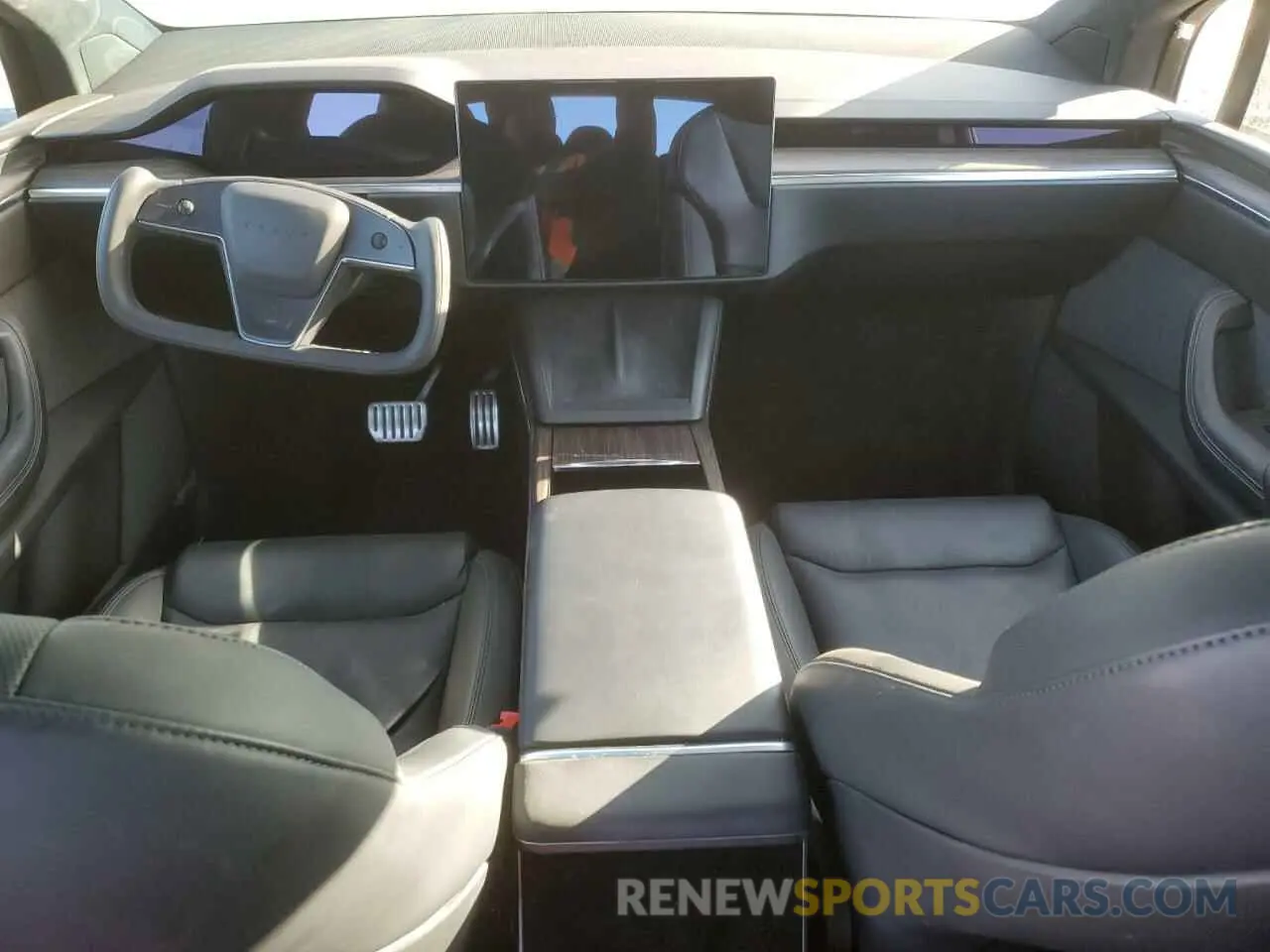 8 fotografías del automóvil dañado 7SAXCAE54NF359461 TESLA MODEL X 2022