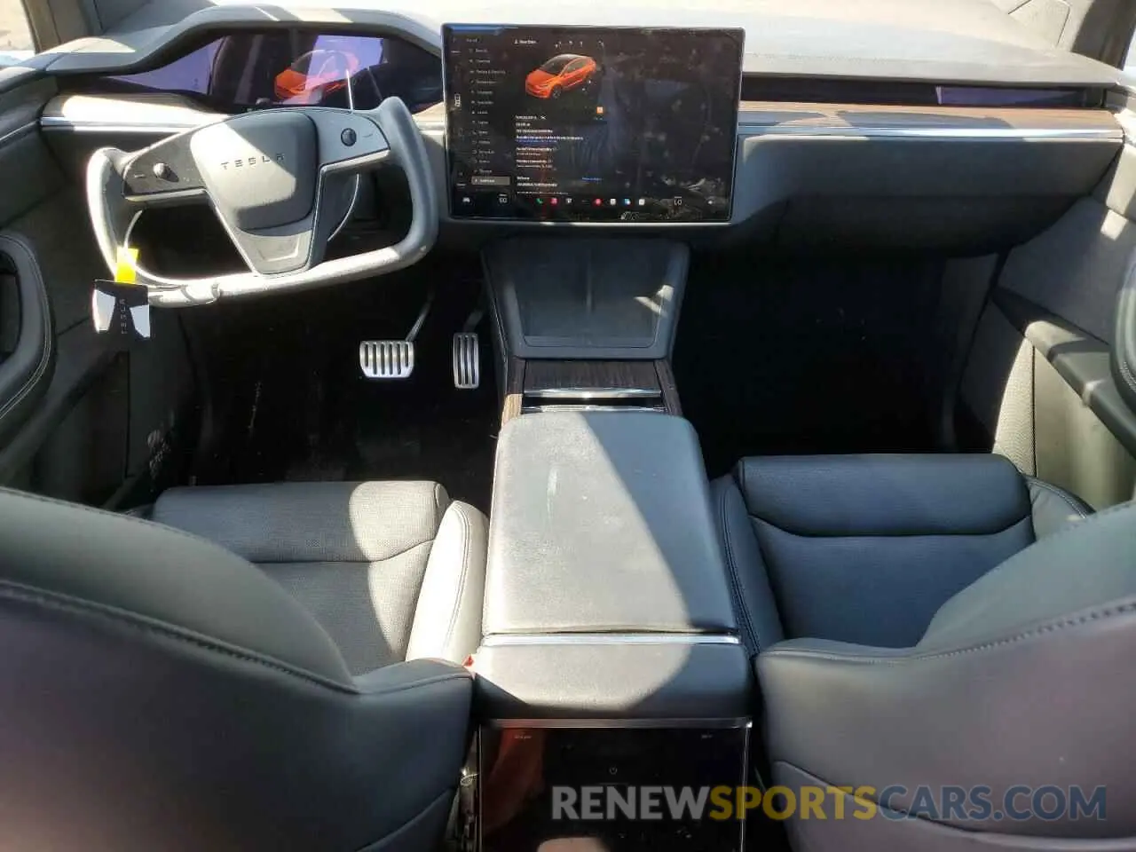 8 fotografías del automóvil dañado 7SAXCAE54NF361954 TESLA MODEL X 2022