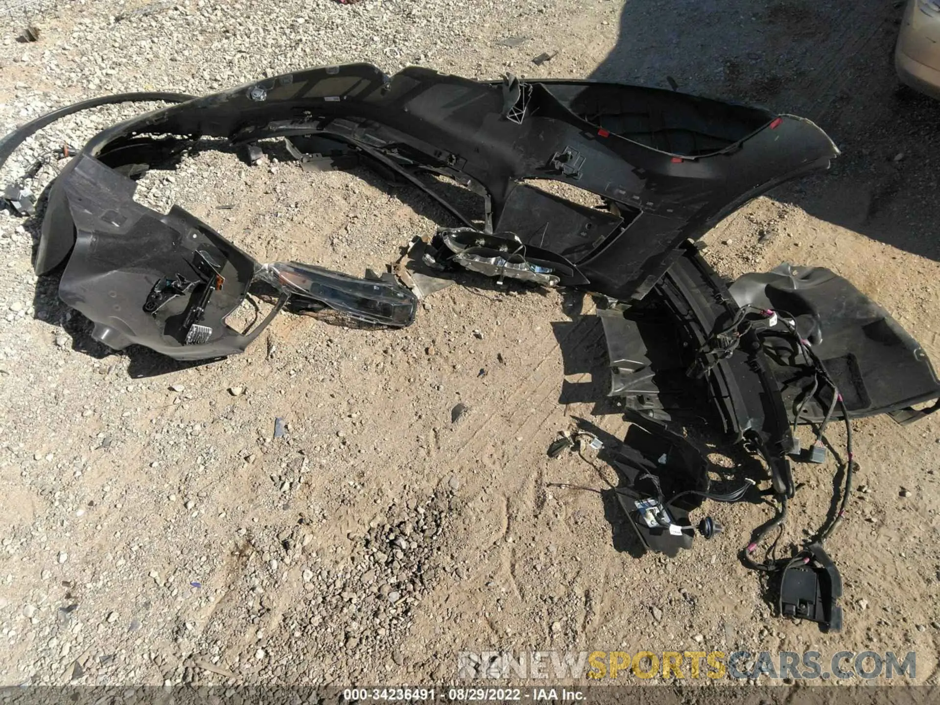 11 fotografías del automóvil dañado 7SAXCAE56NF349515 TESLA MODEL X 2022