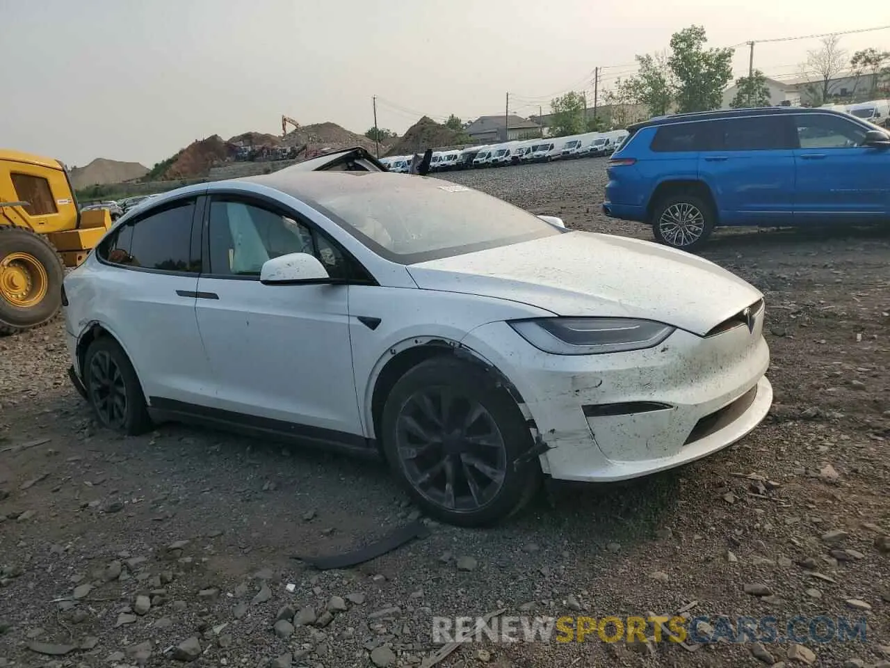 4 fotografías del automóvil dañado 7SAXCAE58NF355283 TESLA MODEL X 2022