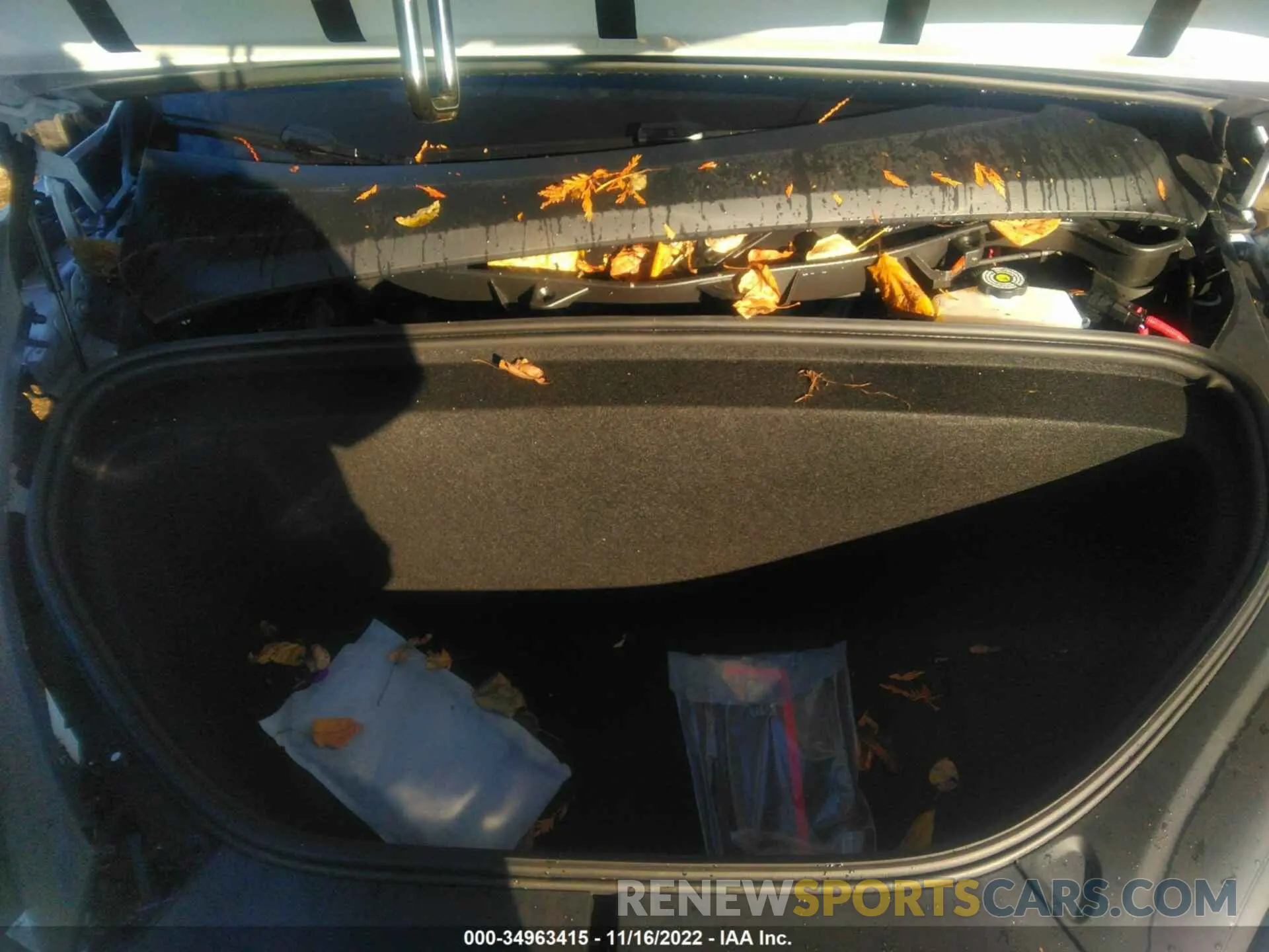 10 fotografías del automóvil dañado 7SAXCAE58NF360192 TESLA MODEL X 2022