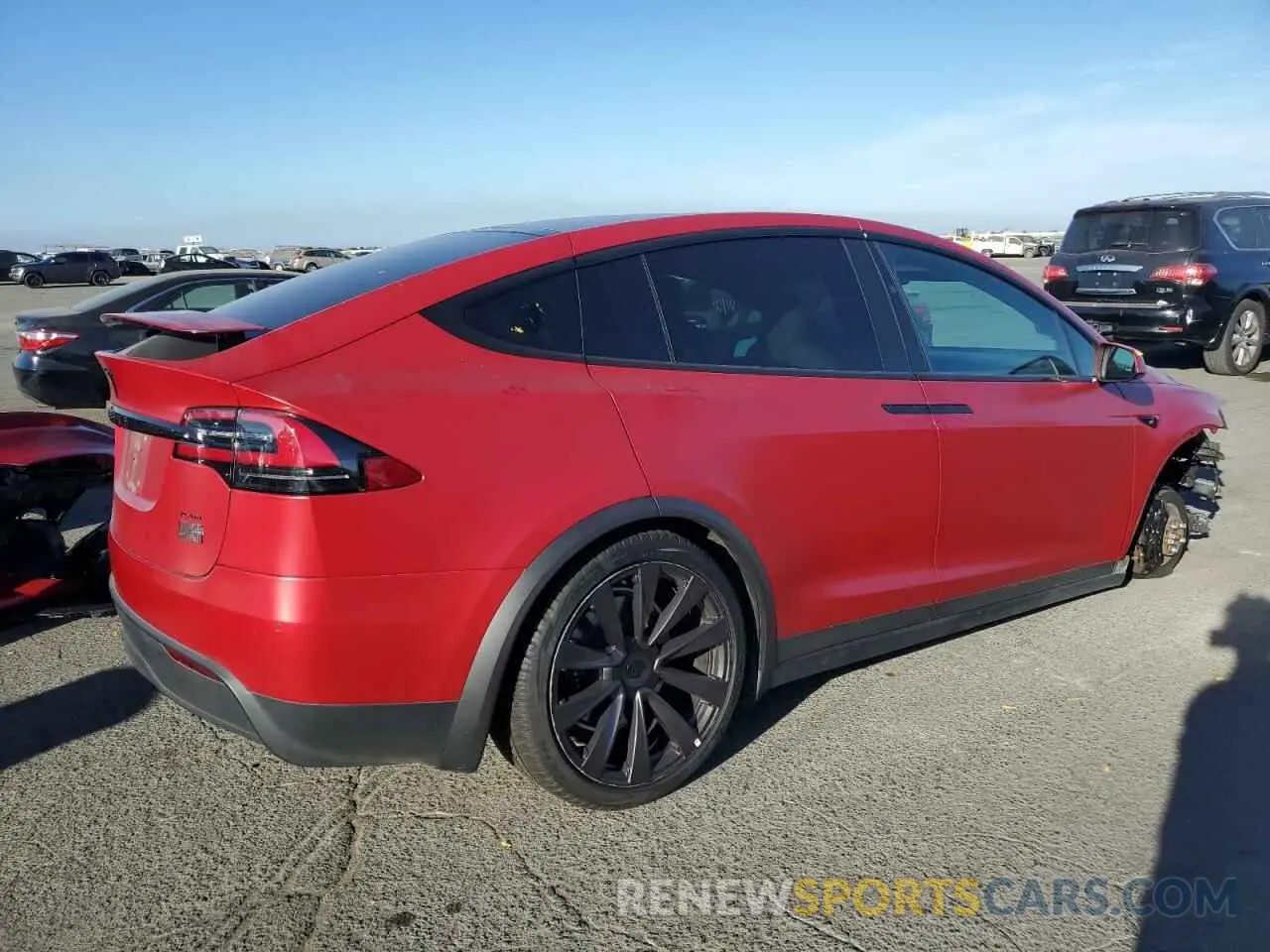 3 fotografías del automóvil dañado 7SAXCBE50NF329086 TESLA MODEL X 2022