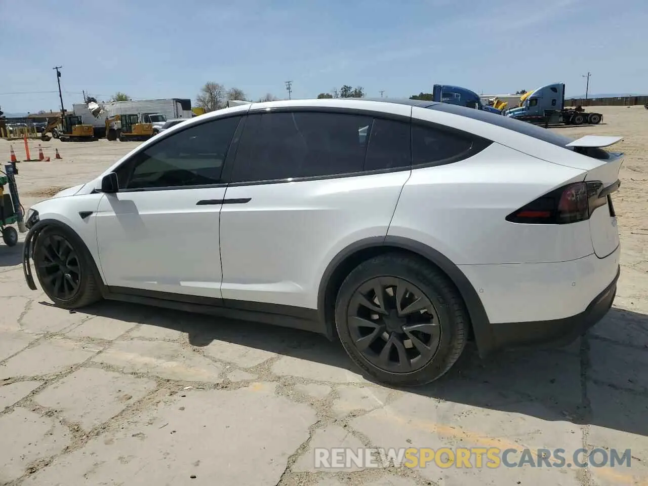 2 fotografías del automóvil dañado 7SAXCBE52NF362994 TESLA MODEL X 2022