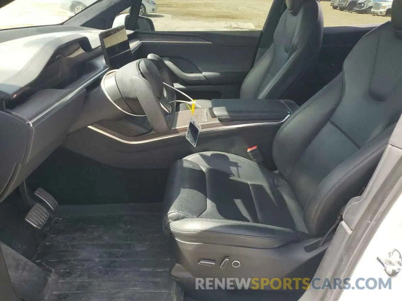 7 fotografías del automóvil dañado 7SAXCBE52NF362994 TESLA MODEL X 2022