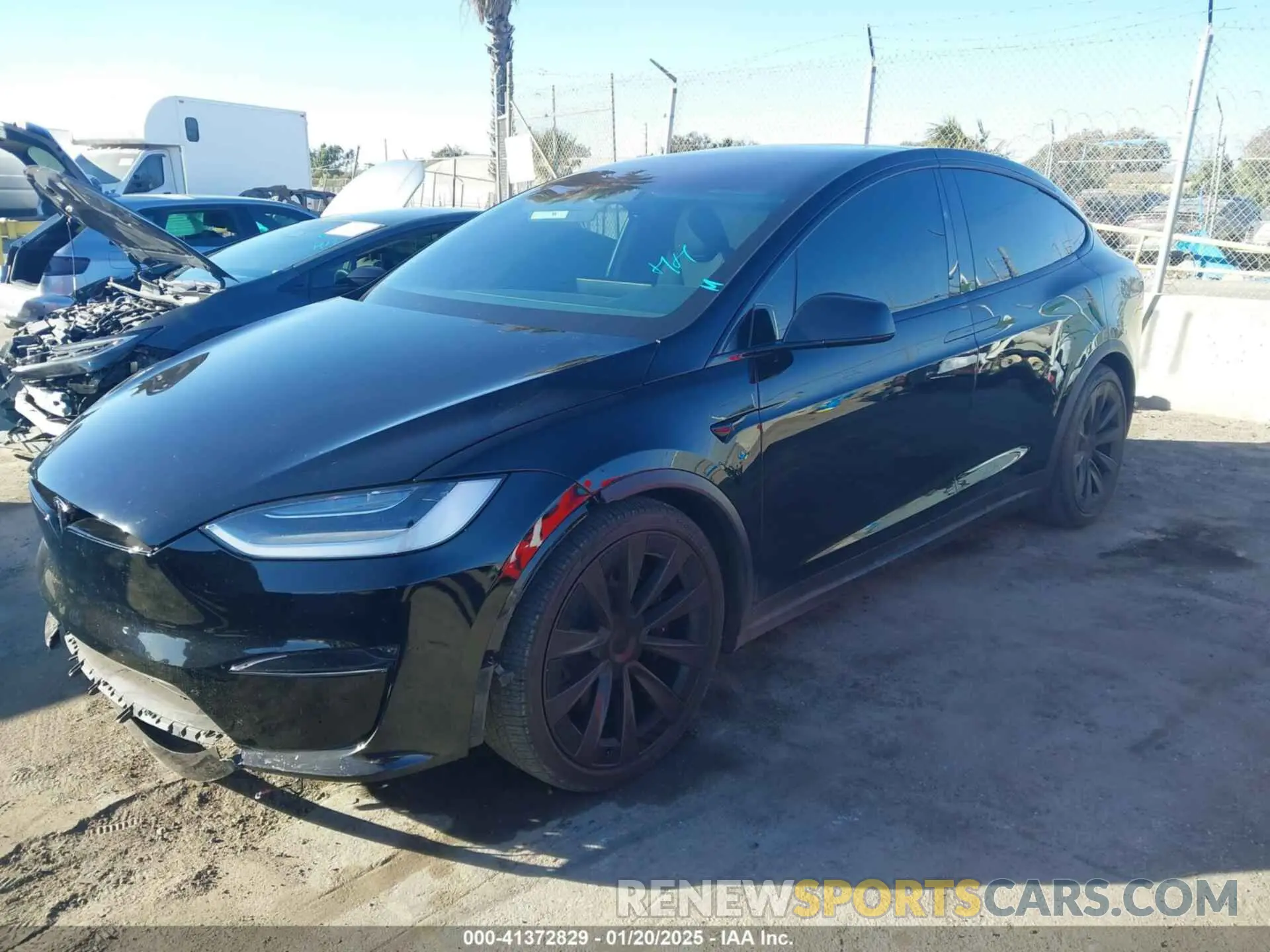 2 fotografías del automóvil dañado 7SAXCBE52NF363689 TESLA MODEL X 2022