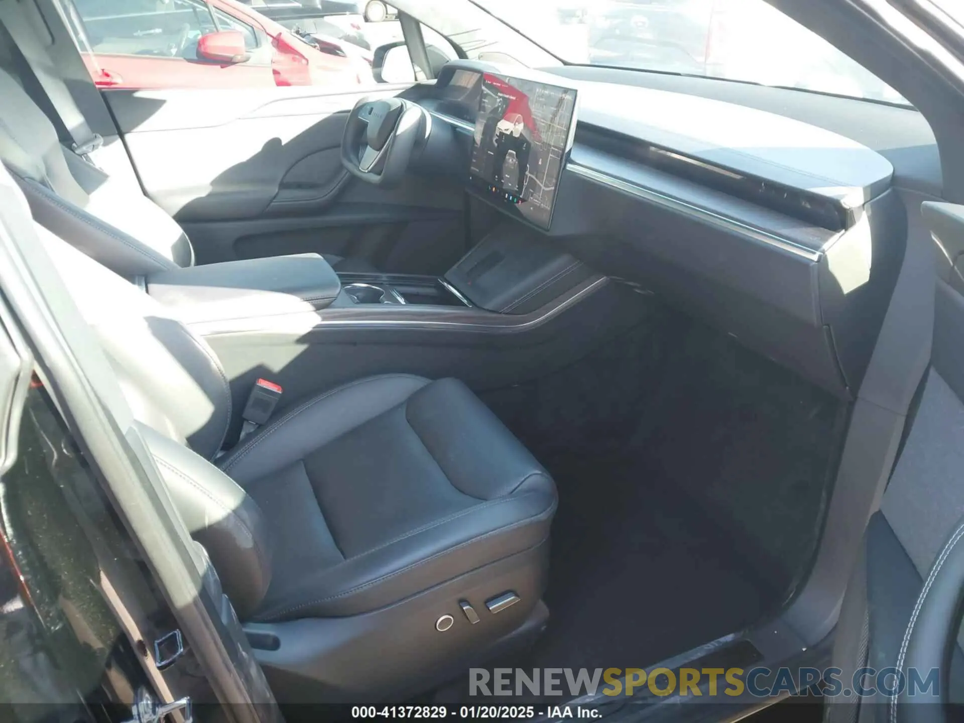 5 fotografías del automóvil dañado 7SAXCBE52NF363689 TESLA MODEL X 2022