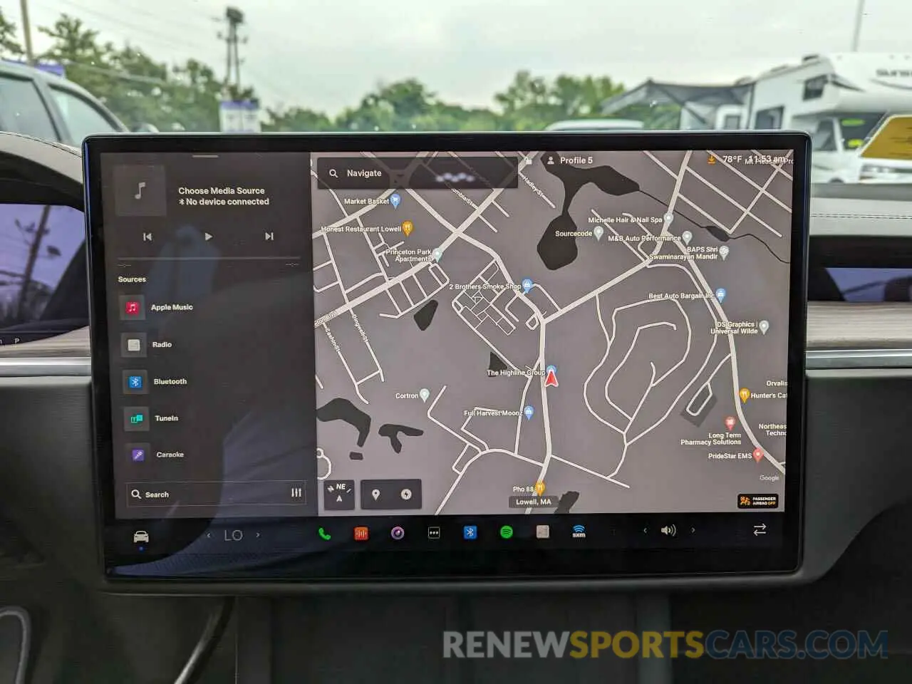 8 fotografías del automóvil dañado 7SAXCBE54NF332721 TESLA MODEL X 2022