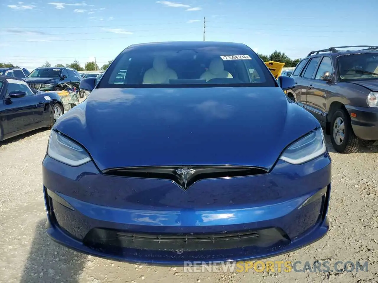 5 fotografías del automóvil dañado 7SAXCBE55NF334770 TESLA MODEL X 2022