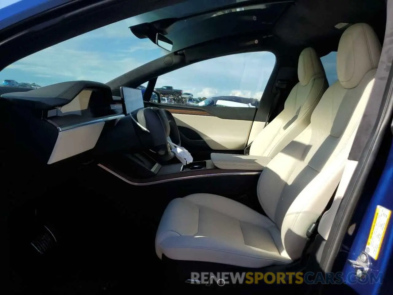 7 fotografías del automóvil dañado 7SAXCBE55NF334770 TESLA MODEL X 2022
