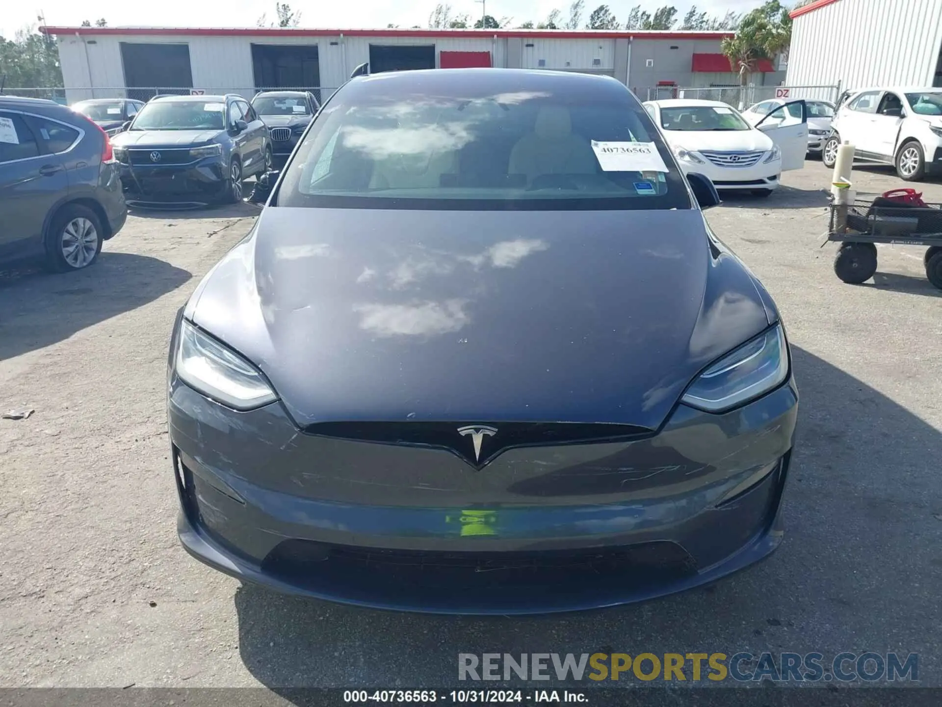 11 fotografías del automóvil dañado 7SAXCBE55NF335448 TESLA MODEL X 2022