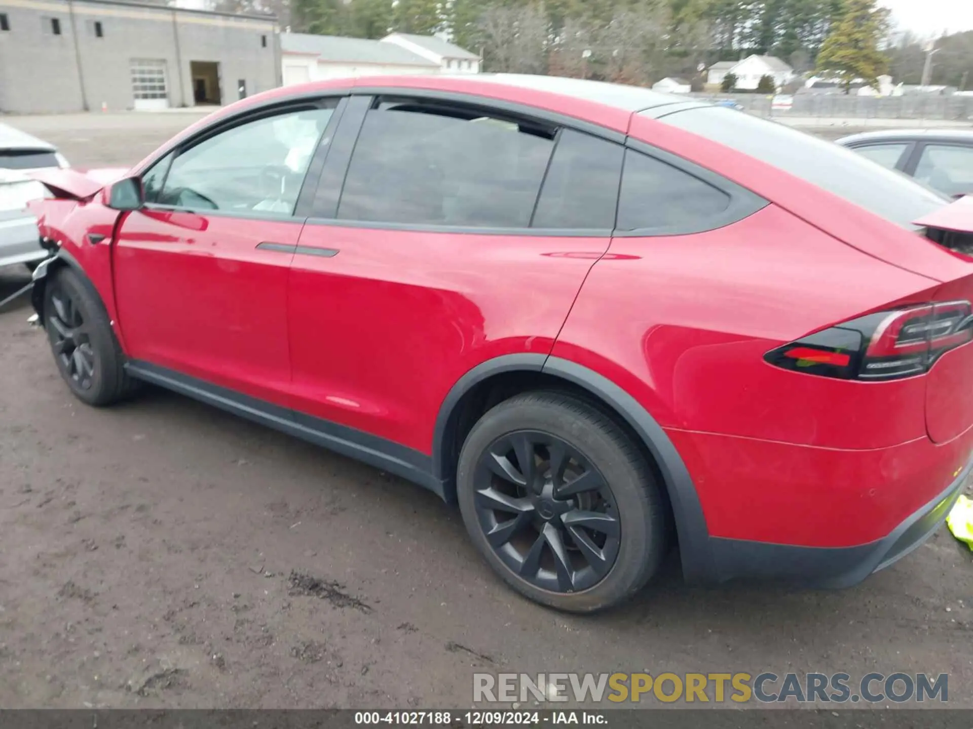 14 fotografías del automóvil dañado 7SAXCBE57NF354843 TESLA MODEL X 2022
