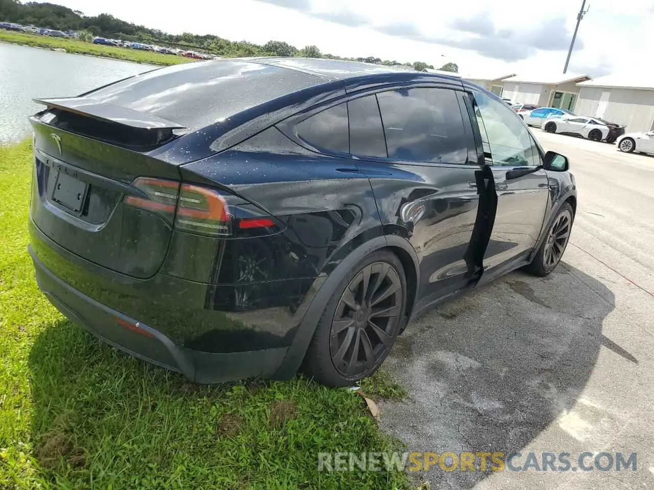 3 fotografías del automóvil dañado 7SAXCBE57NF358648 TESLA MODEL X 2022