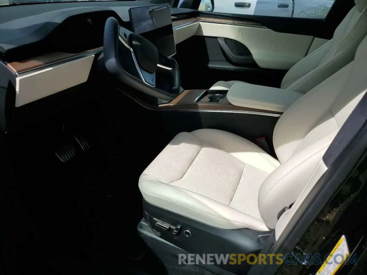 7 fotografías del automóvil dañado 7SAXCBE57NF358648 TESLA MODEL X 2022