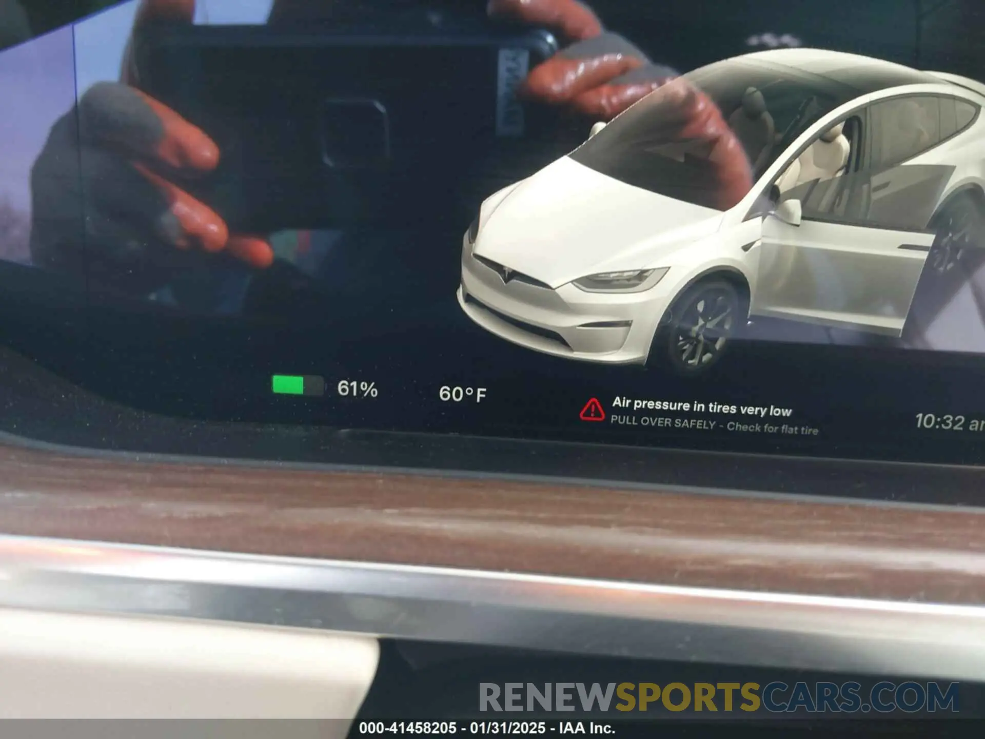 18 fotografías del automóvil dañado 7SAXCBE58NF336321 TESLA MODEL X 2022