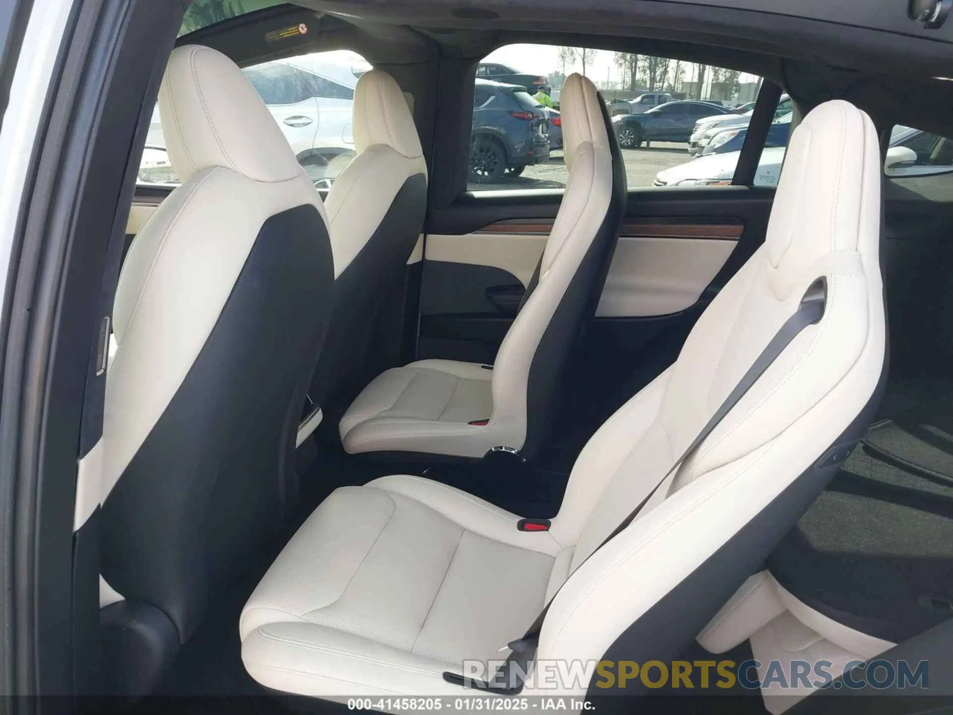 8 fotografías del automóvil dañado 7SAXCBE58NF336321 TESLA MODEL X 2022