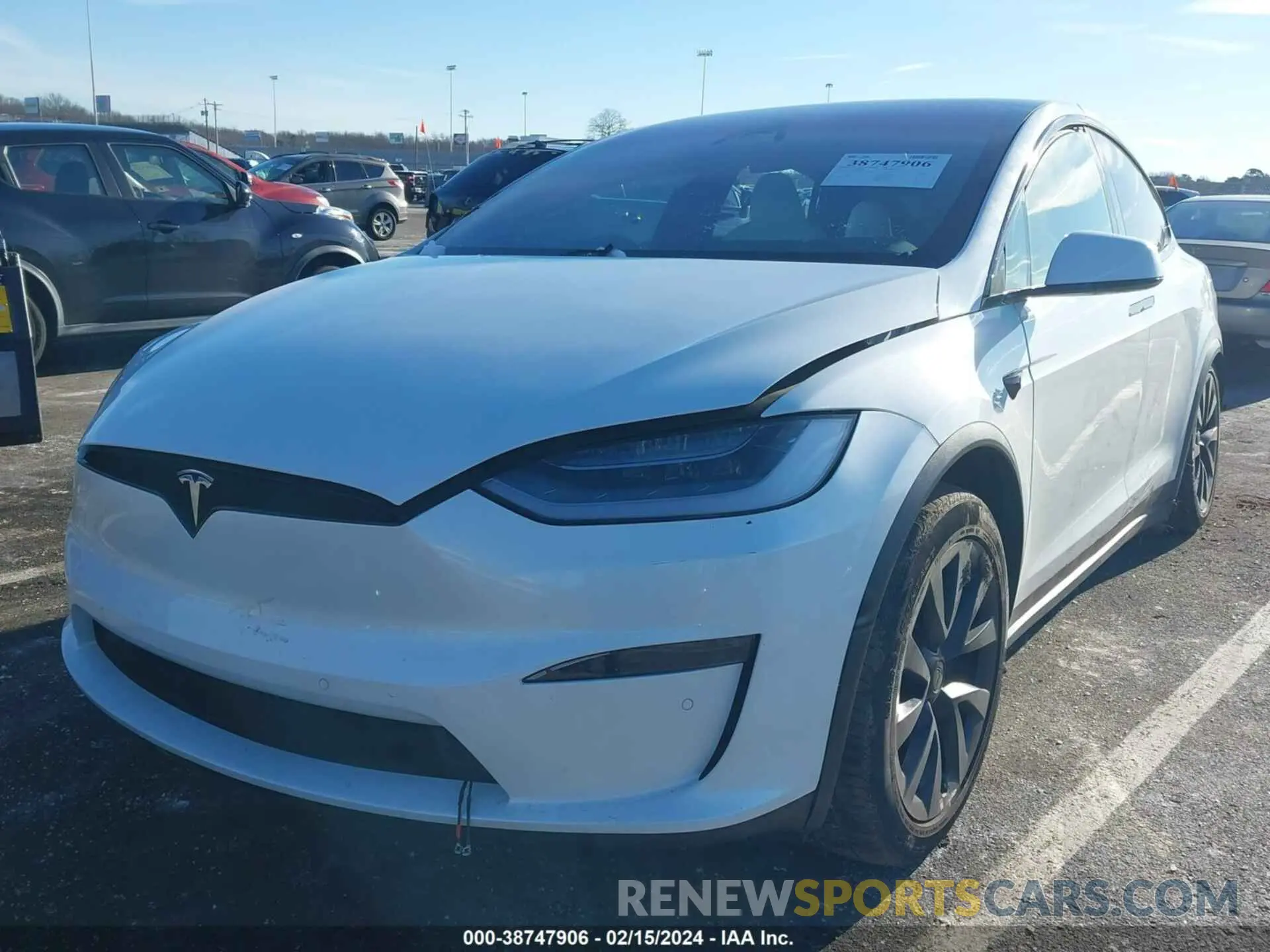 2 fotografías del automóvil dañado 7SAXCBE59NF329037 TESLA MODEL X 2022
