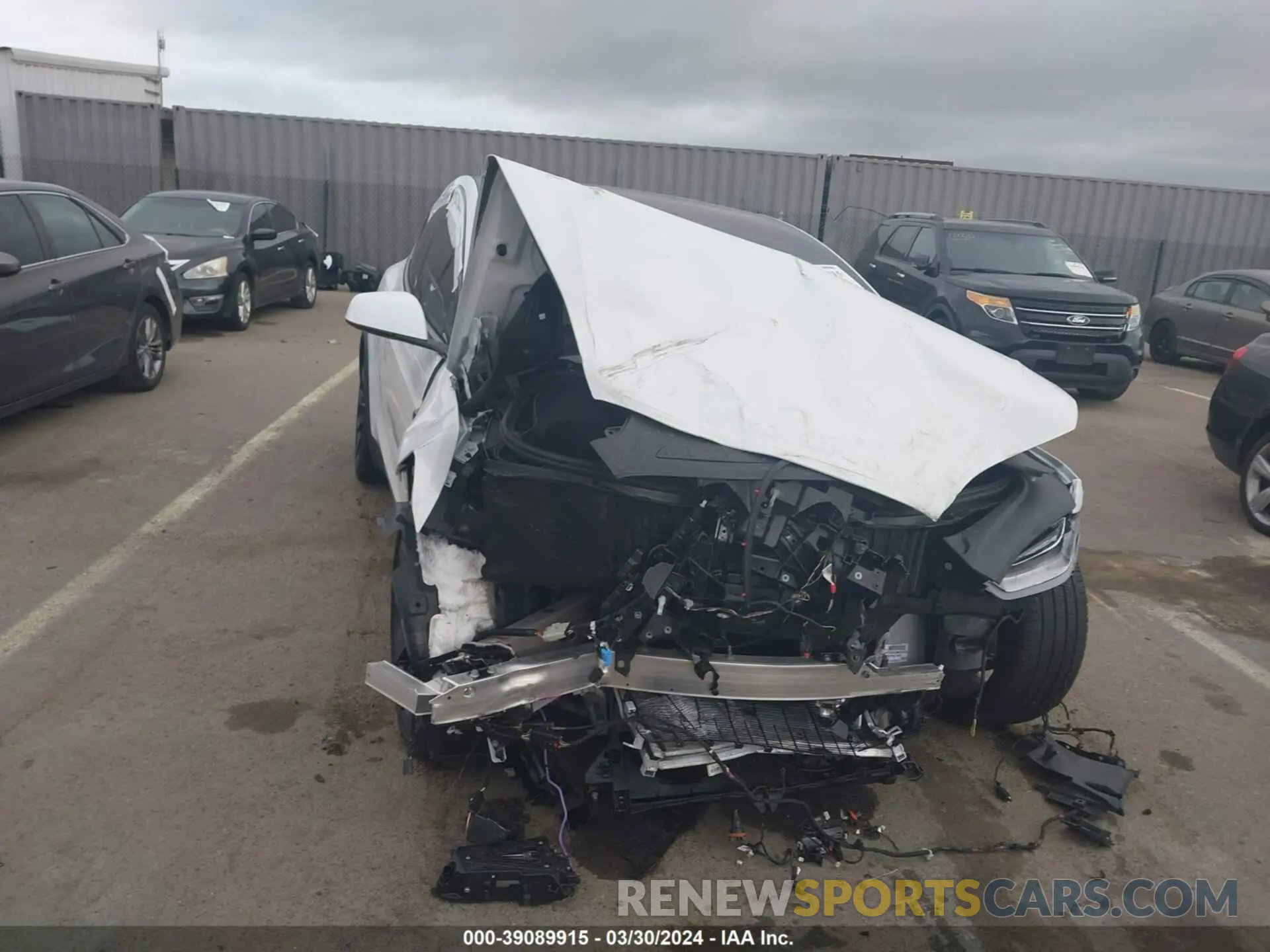 12 fotografías del automóvil dañado 7SAXCBE59NF355105 TESLA MODEL X 2022