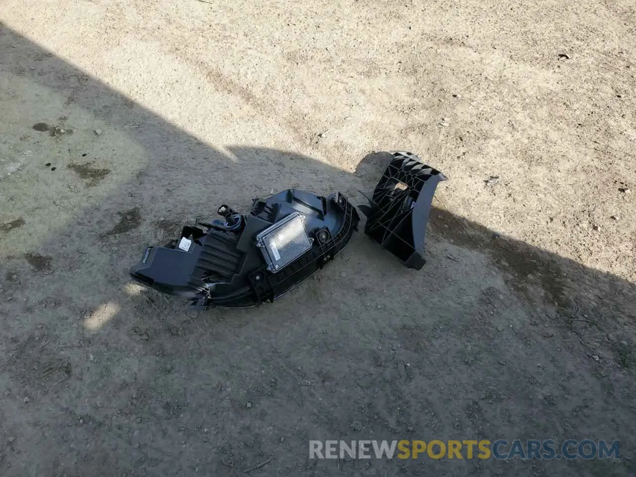 12 fotografías del automóvil dañado 7SAXCBE5XNF358319 TESLA MODEL X 2022