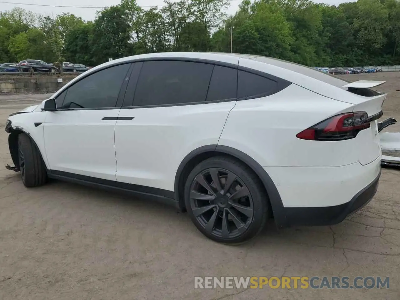 2 fotografías del automóvil dañado 7SAXCBE60NF329534 TESLA MODEL X 2022