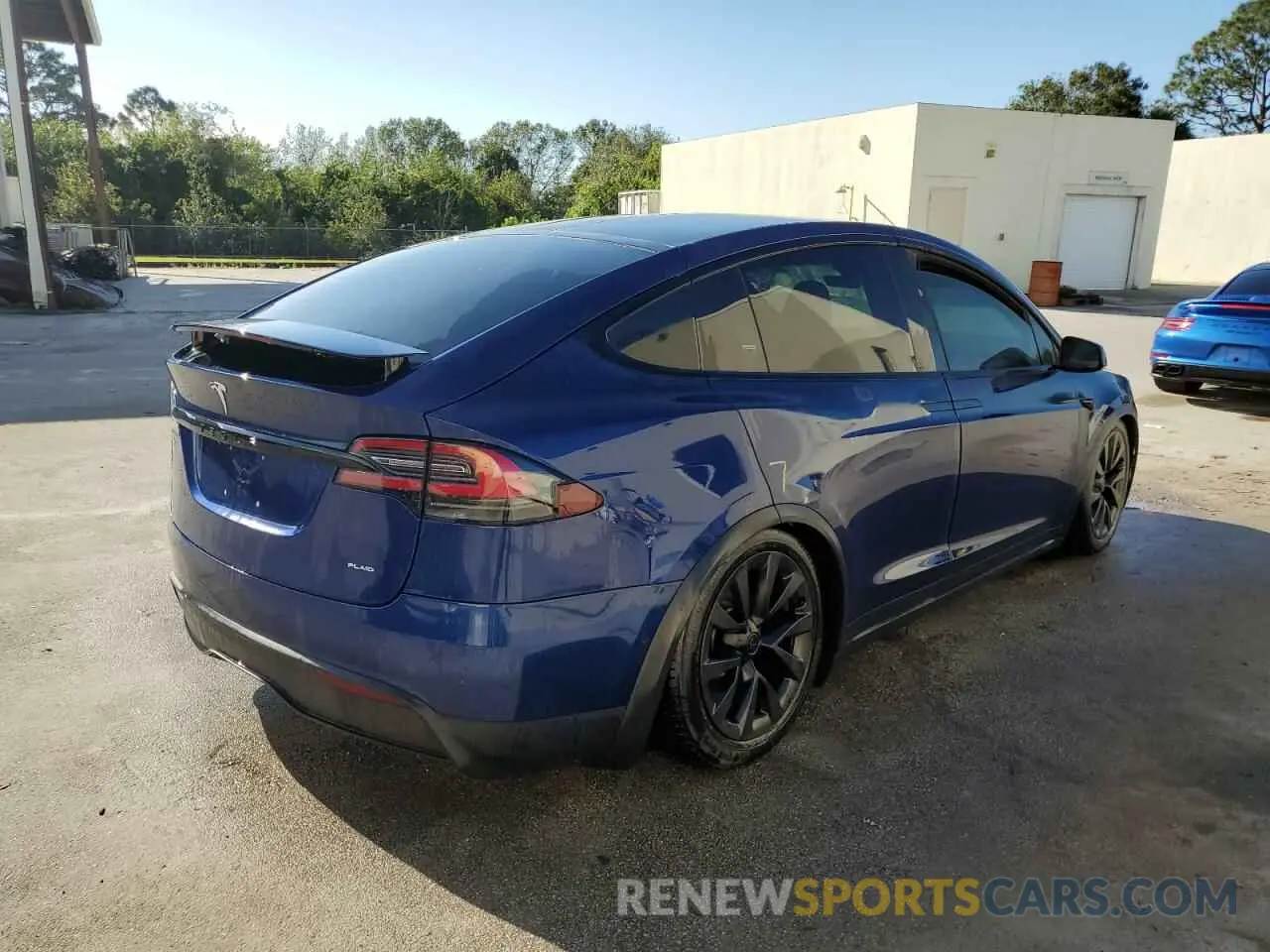 4 fotografías del automóvil dañado 7SAXCBE60NF332708 TESLA MODEL X 2022