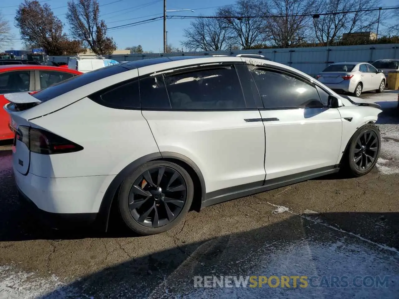3 fotografías del automóvil dañado 7SAXCBE61NF339991 TESLA MODEL X 2022
