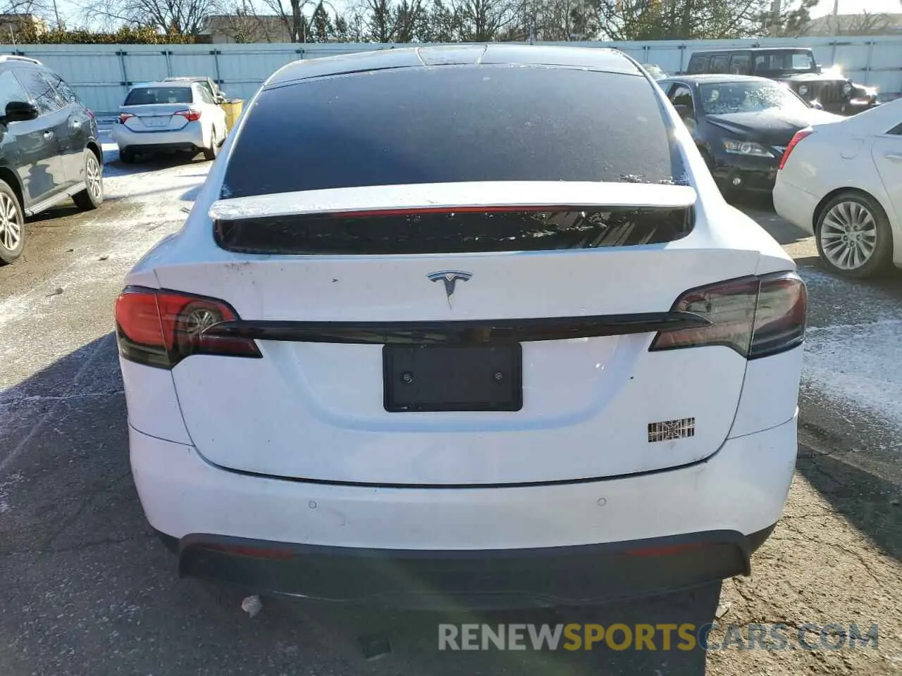 6 fotografías del automóvil dañado 7SAXCBE61NF339991 TESLA MODEL X 2022