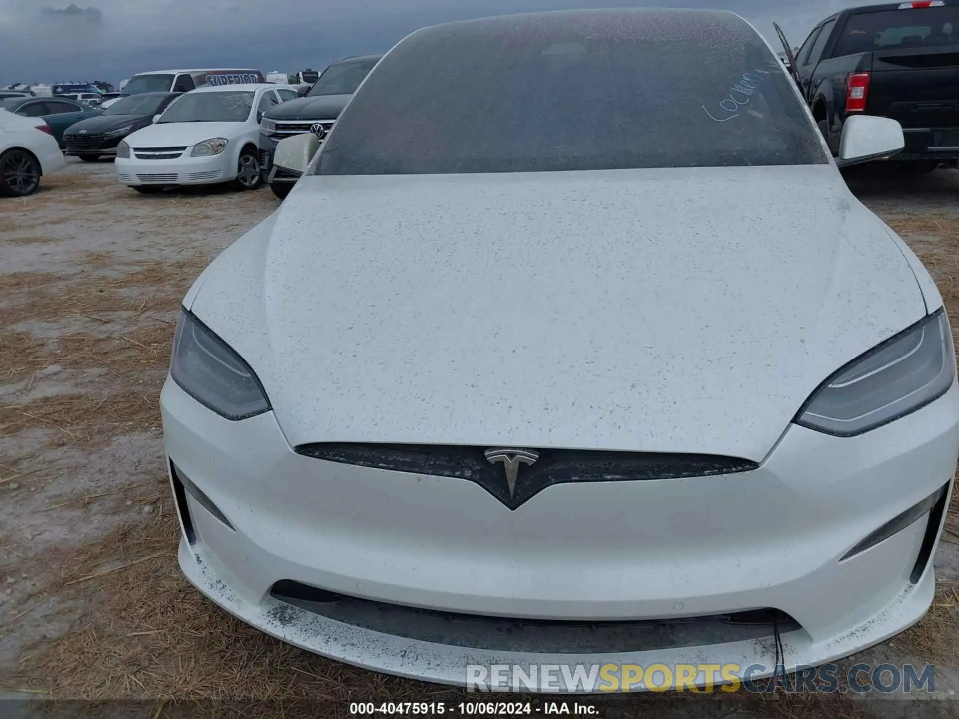 10 fotografías del automóvil dañado 7SAXCBE62NF333598 TESLA MODEL X 2022