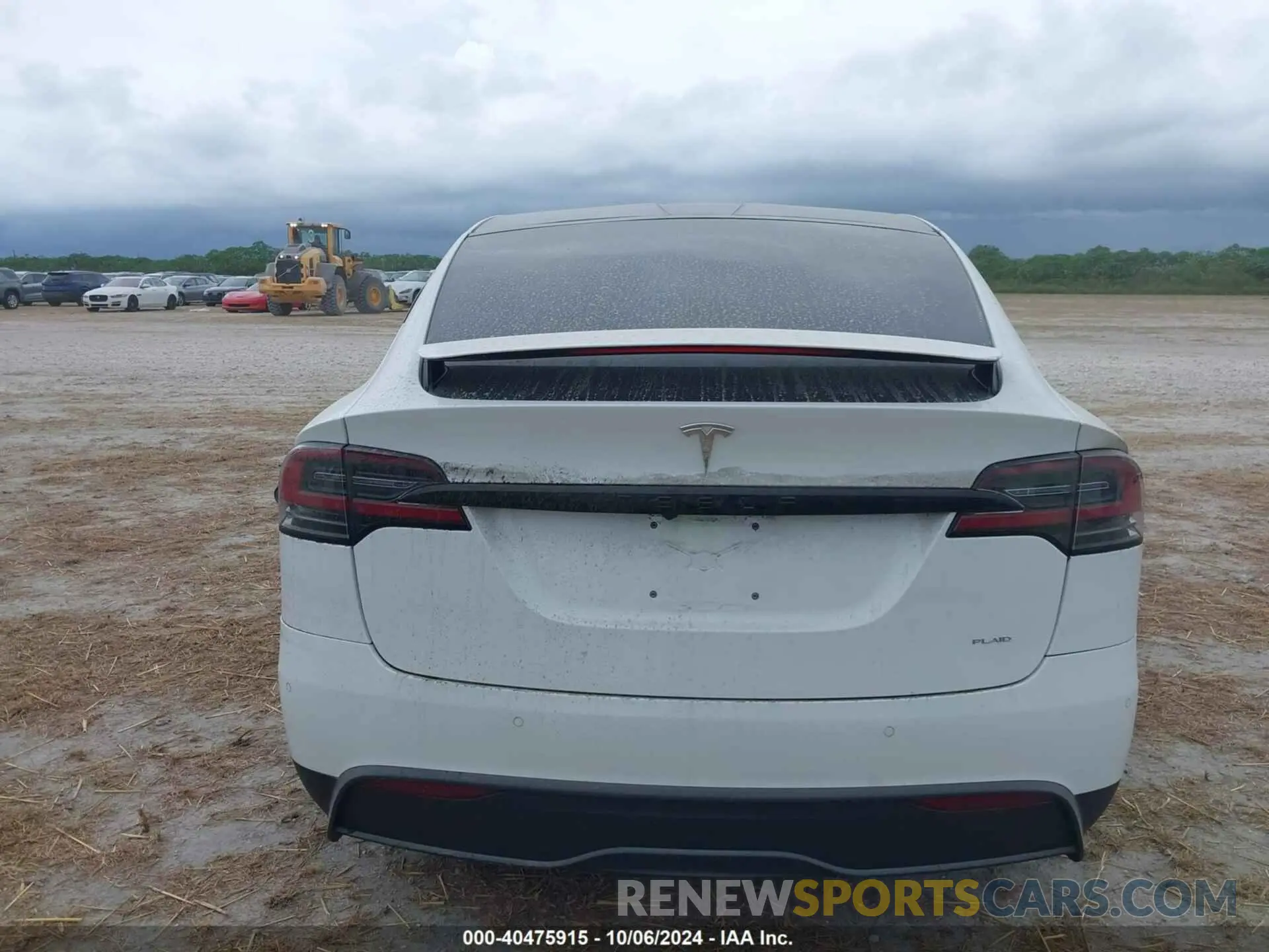 15 fotografías del automóvil dañado 7SAXCBE62NF333598 TESLA MODEL X 2022