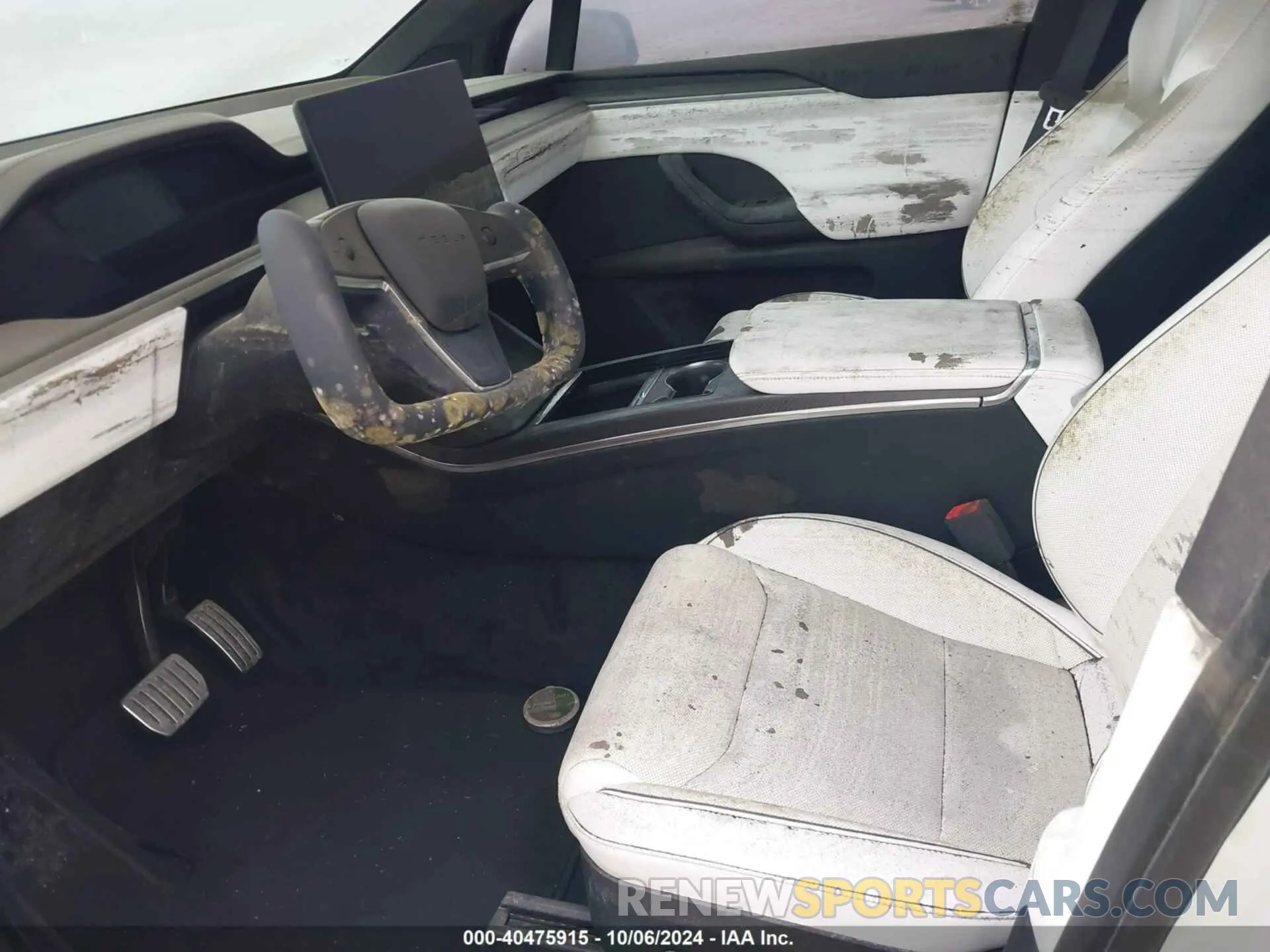 5 fotografías del automóvil dañado 7SAXCBE62NF333598 TESLA MODEL X 2022