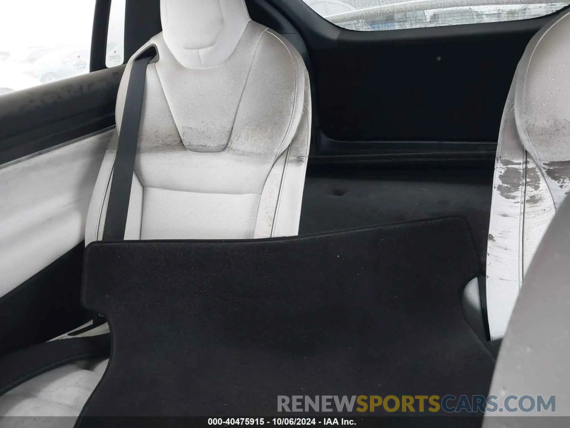 8 fotografías del automóvil dañado 7SAXCBE62NF333598 TESLA MODEL X 2022