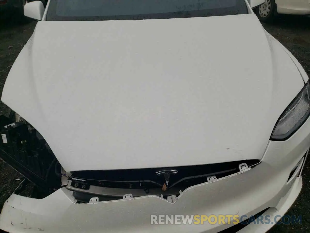 11 fotografías del automóvil dañado 7SAXCBE62NF359098 TESLA MODEL X 2022