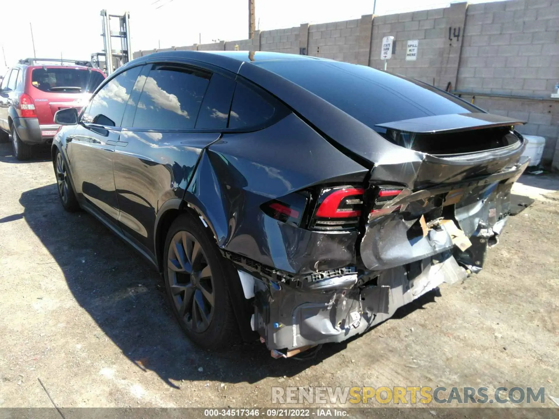 3 fotografías del automóvil dañado 7SAXCBE63NF354833 TESLA MODEL X 2022