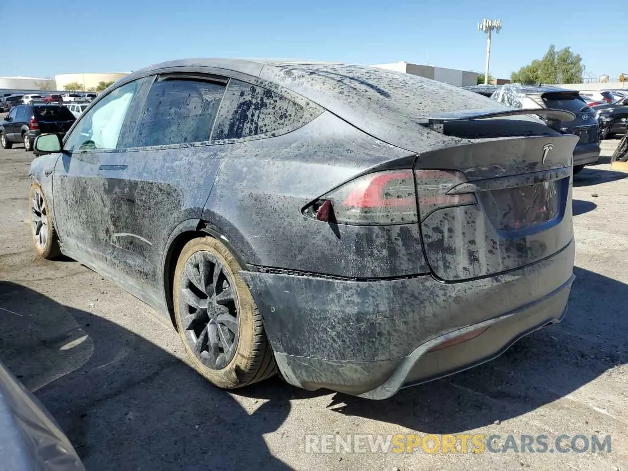 2 fotografías del automóvil dañado 7SAXCBE64NF329908 TESLA MODEL X 2022