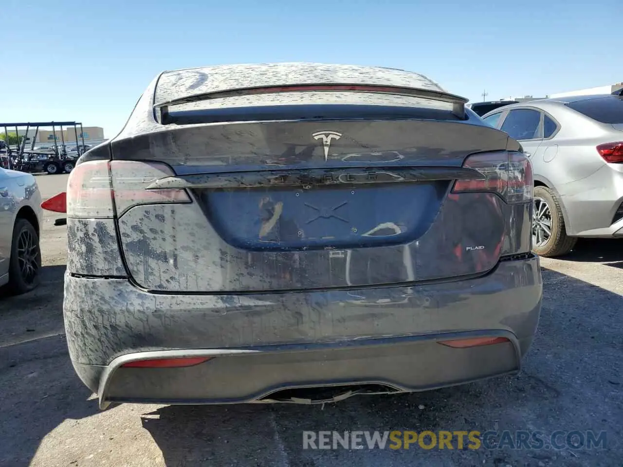 6 fotografías del automóvil dañado 7SAXCBE64NF329908 TESLA MODEL X 2022