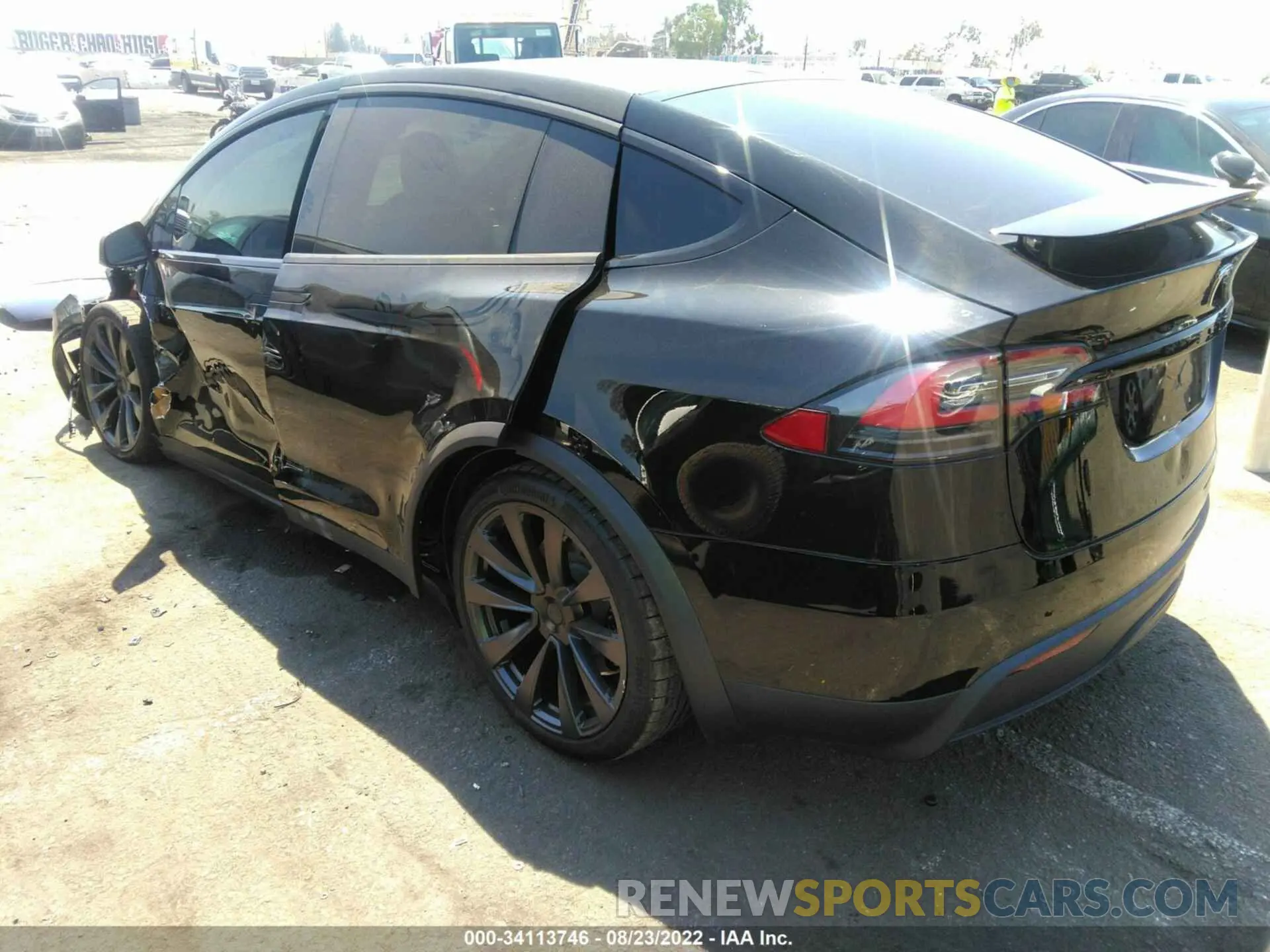 3 fotografías del automóvil dañado 7SAXCBE64NF331576 TESLA MODEL X 2022