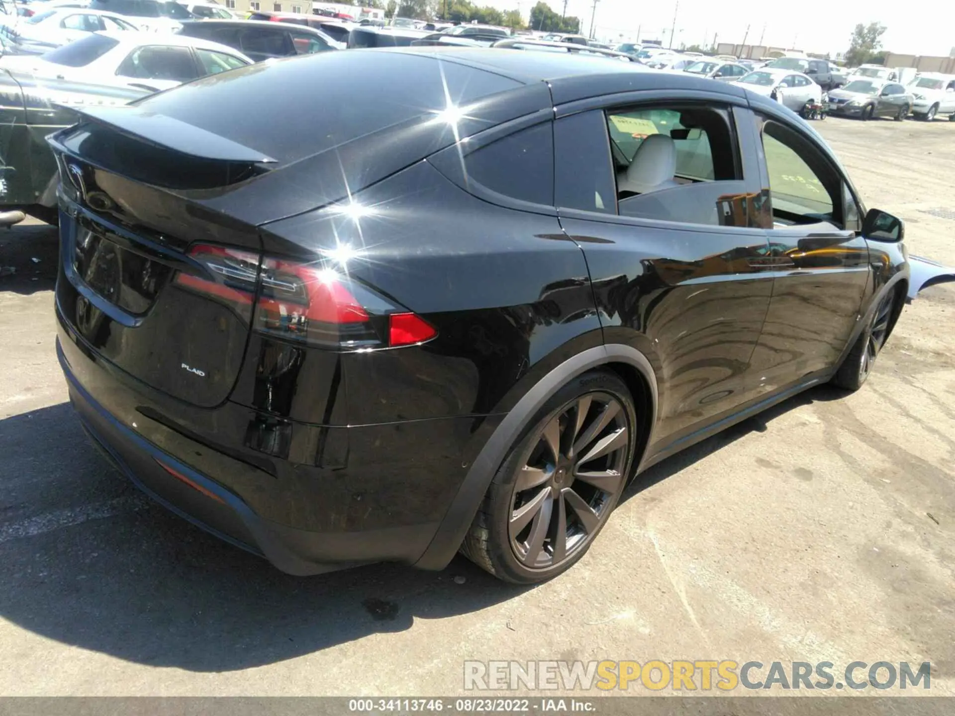 4 fotografías del automóvil dañado 7SAXCBE64NF331576 TESLA MODEL X 2022