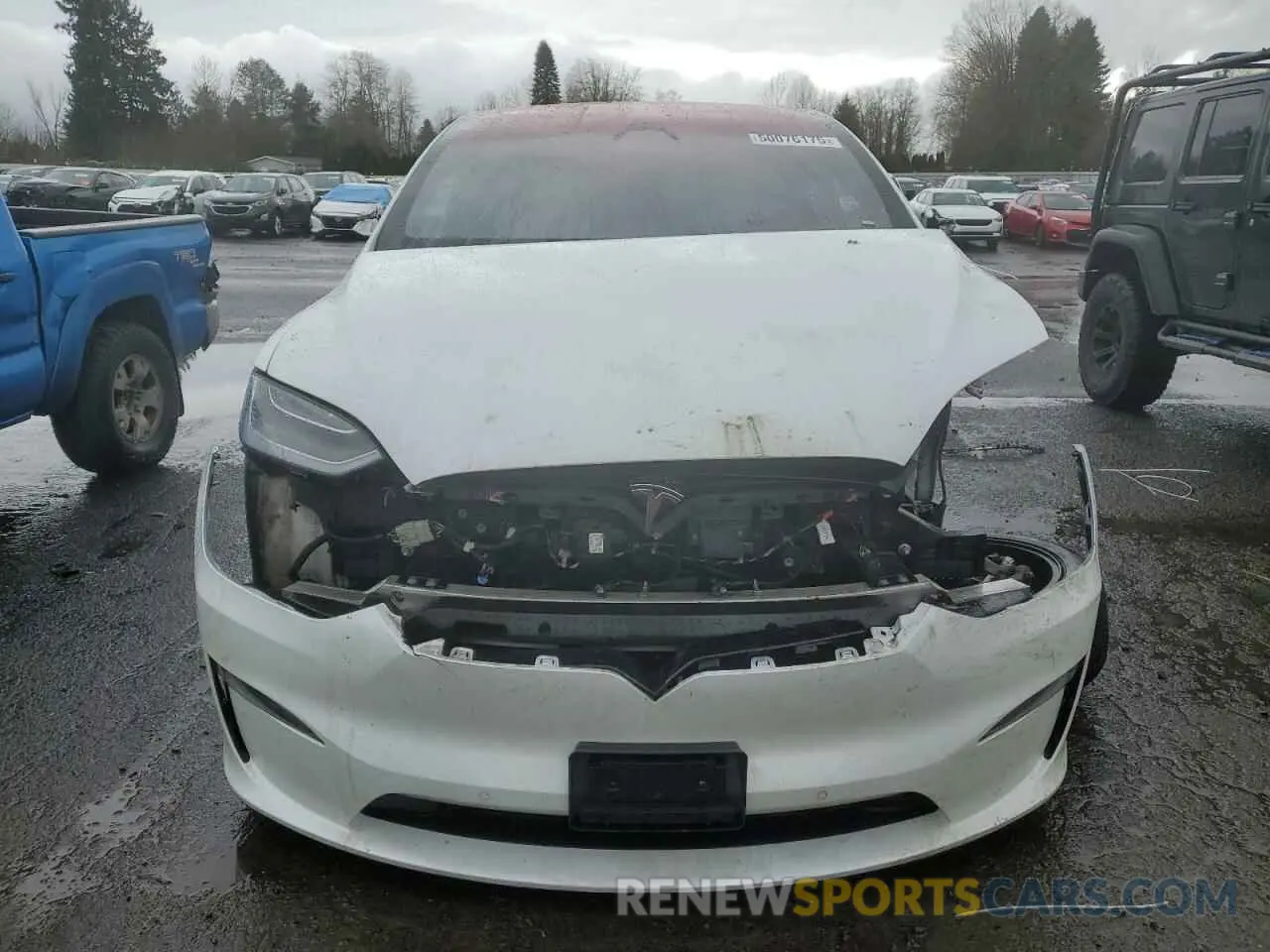 5 fotografías del automóvil dañado 7SAXCBE64NF349365 TESLA MODEL X 2022