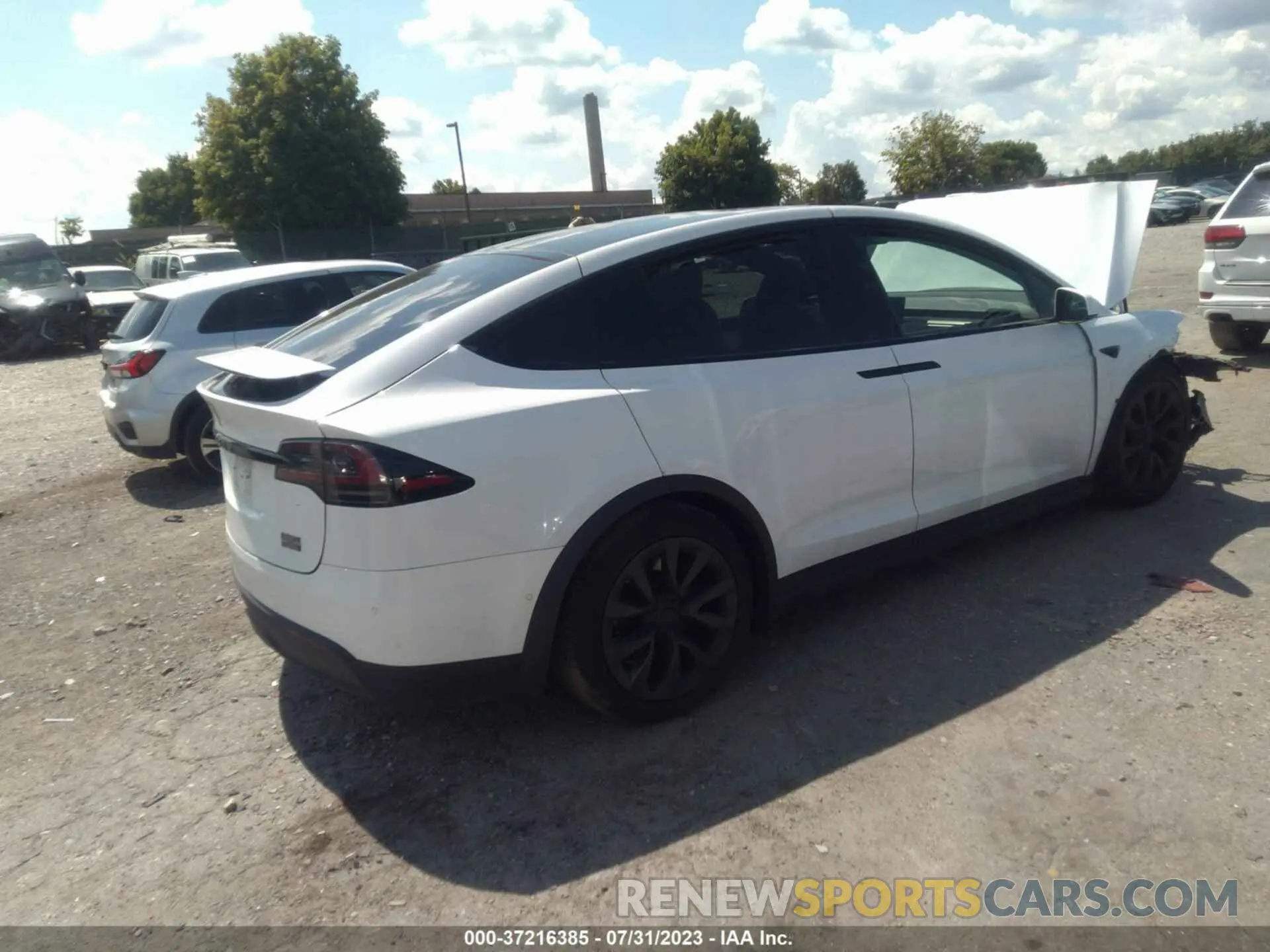4 fotografías del automóvil dañado 7SAXCBE64NF354940 TESLA MODEL X 2022