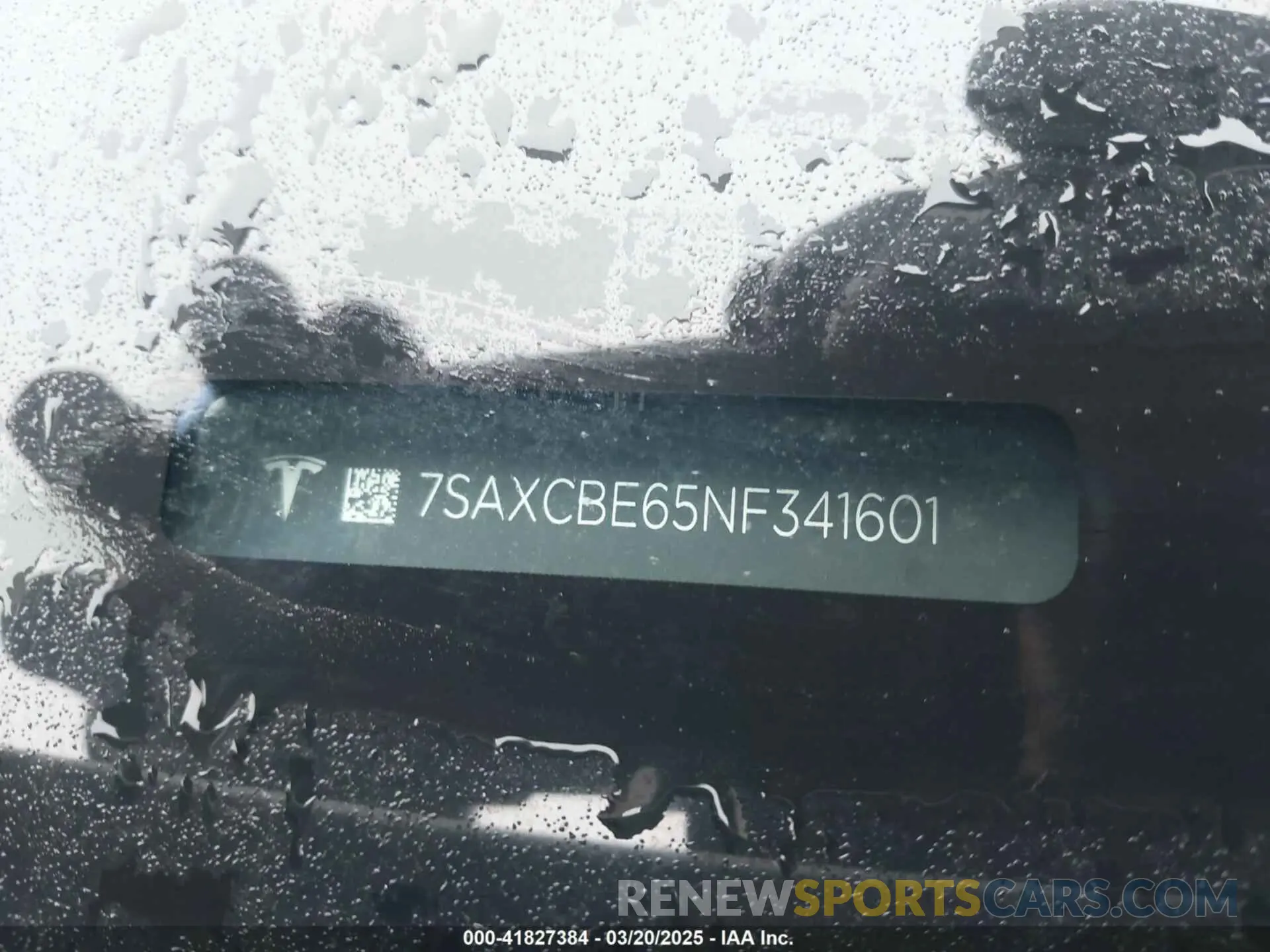 19 fotografías del automóvil dañado 7SAXCBE65NF341601 TESLA MODEL X 2022