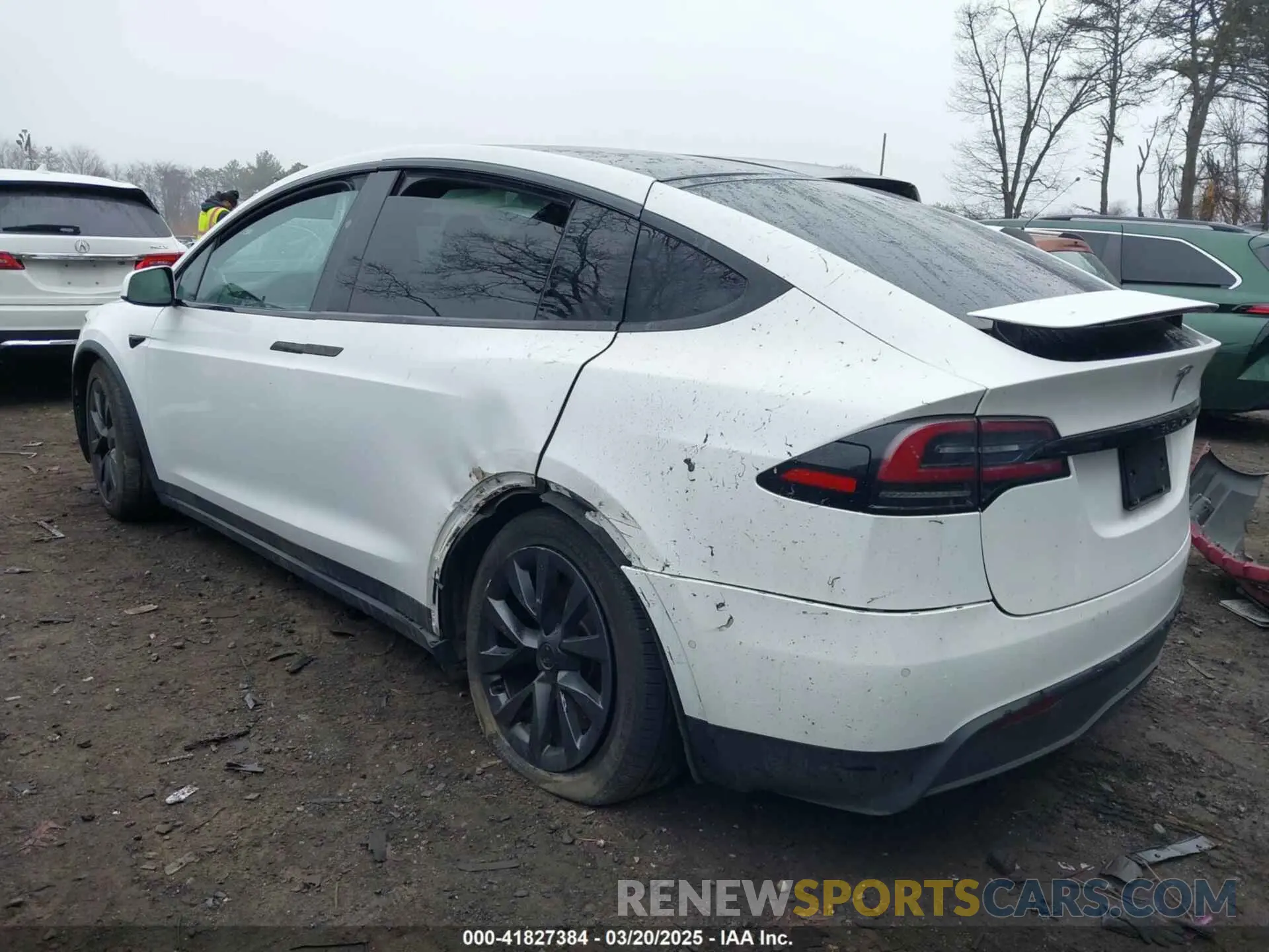6 fotografías del automóvil dañado 7SAXCBE65NF341601 TESLA MODEL X 2022