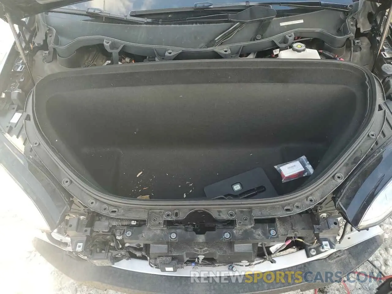 11 fotografías del automóvil dañado 7SAXCBE66NF331899 TESLA MODEL X 2022