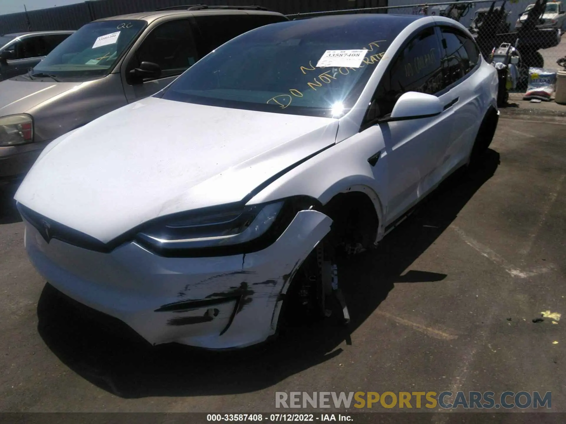 2 fotografías del automóvil dañado 7SAXCBE66NF337864 TESLA MODEL X 2022