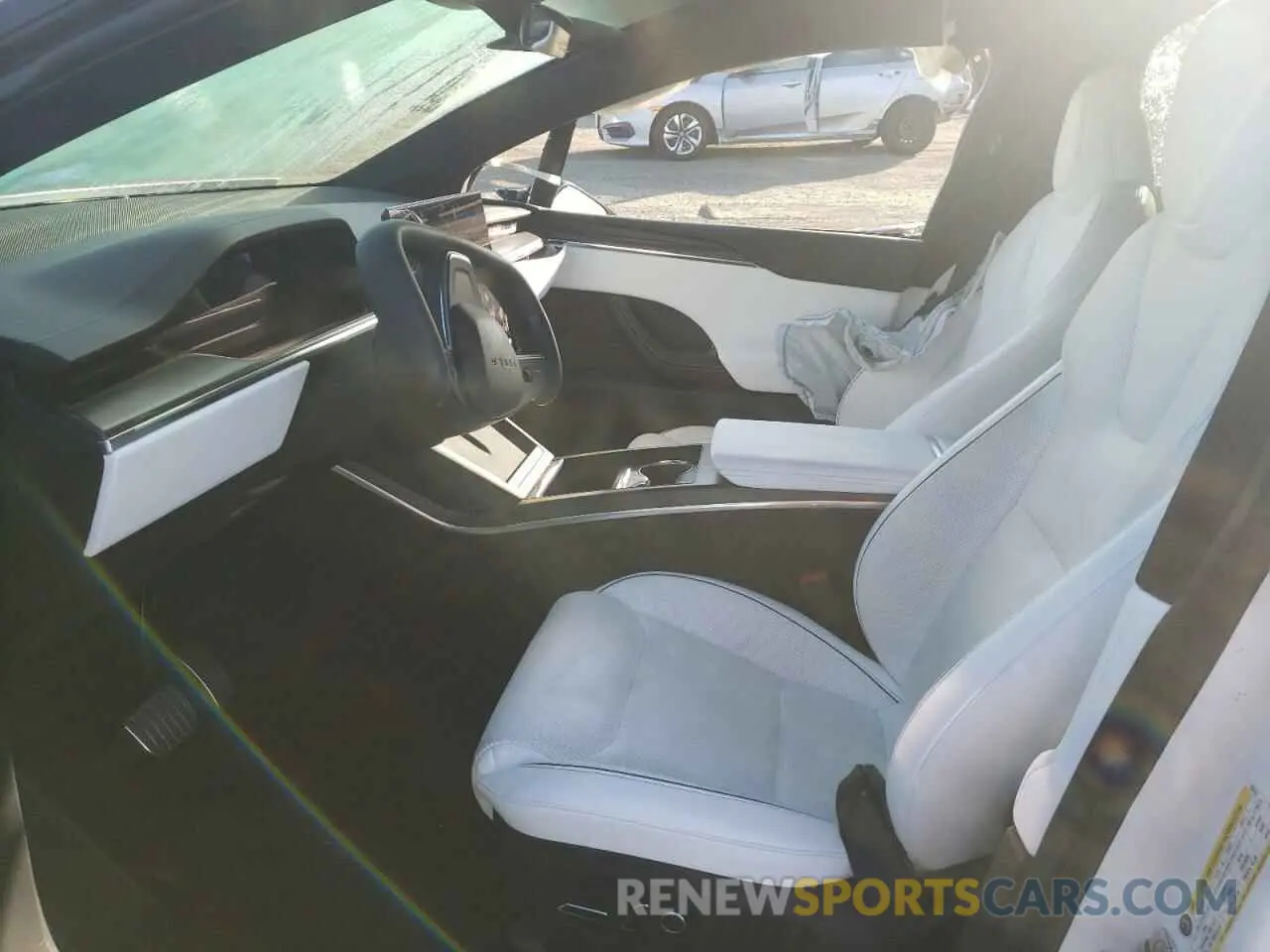 7 fotografías del automóvil dañado 7SAXCBE67NF350431 TESLA MODEL X 2022