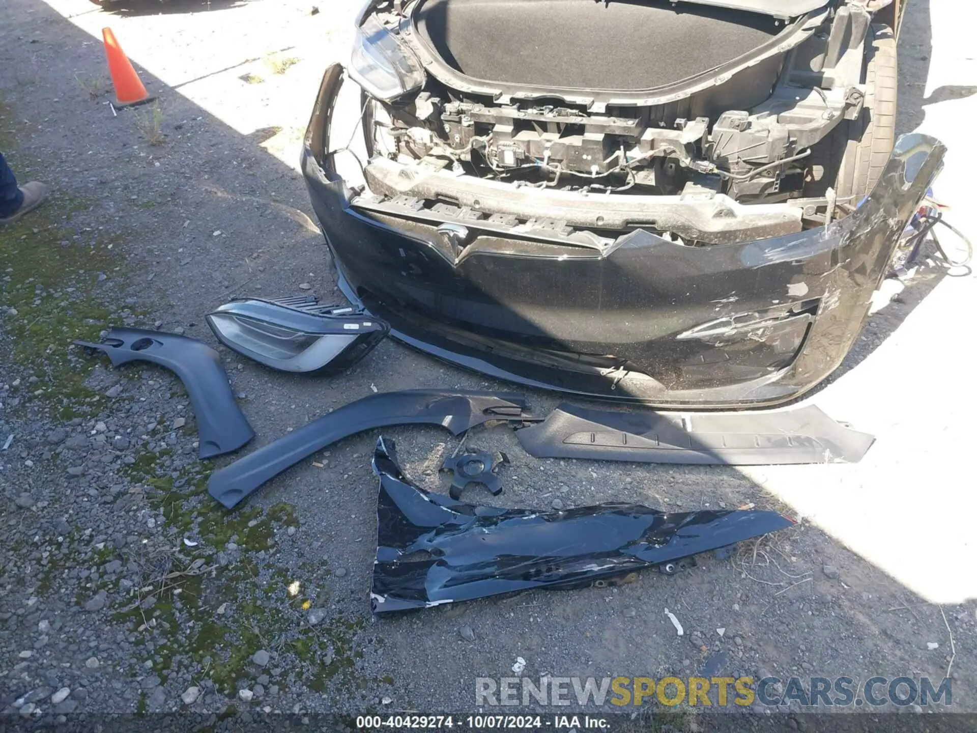 12 fotografías del automóvil dañado 7SAXCBE67NF355693 TESLA MODEL X 2022