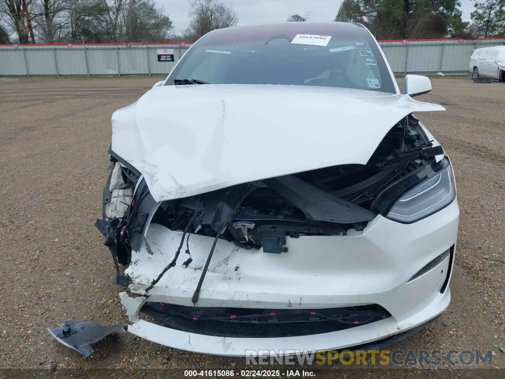 12 fotografías del automóvil dañado 7SAXCBE68NF333394 TESLA MODEL X 2022
