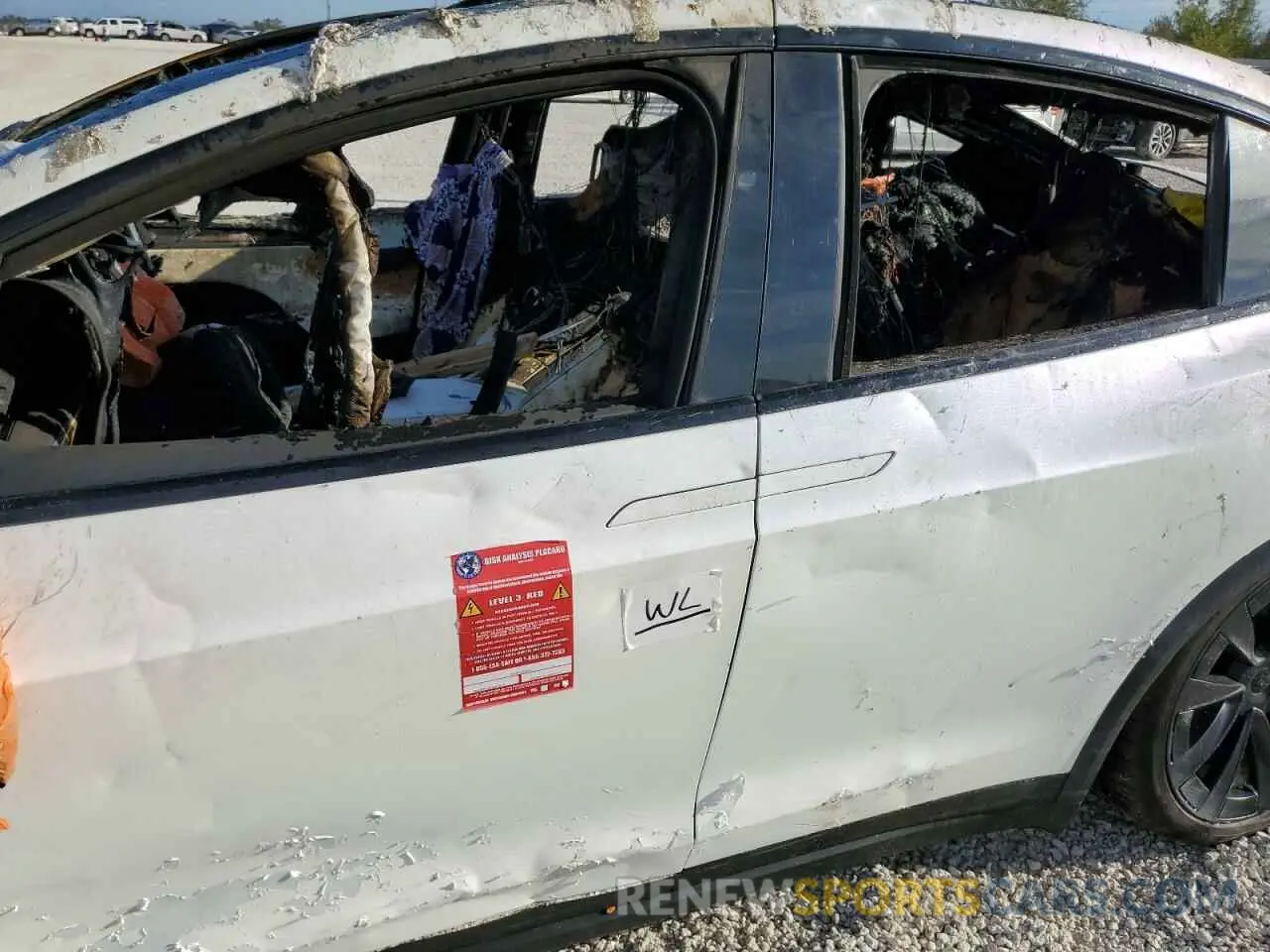 9 fotografías del automóvil dañado 7SAXCBE68NF341544 TESLA MODEL X 2022
