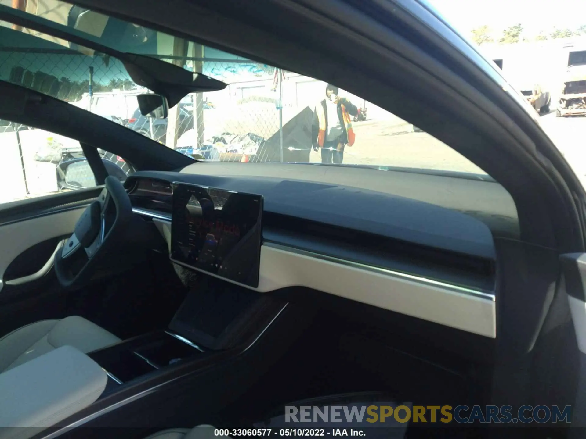 5 fotografías del automóvil dañado 7SAXCBE69NF332271 TESLA MODEL X 2022