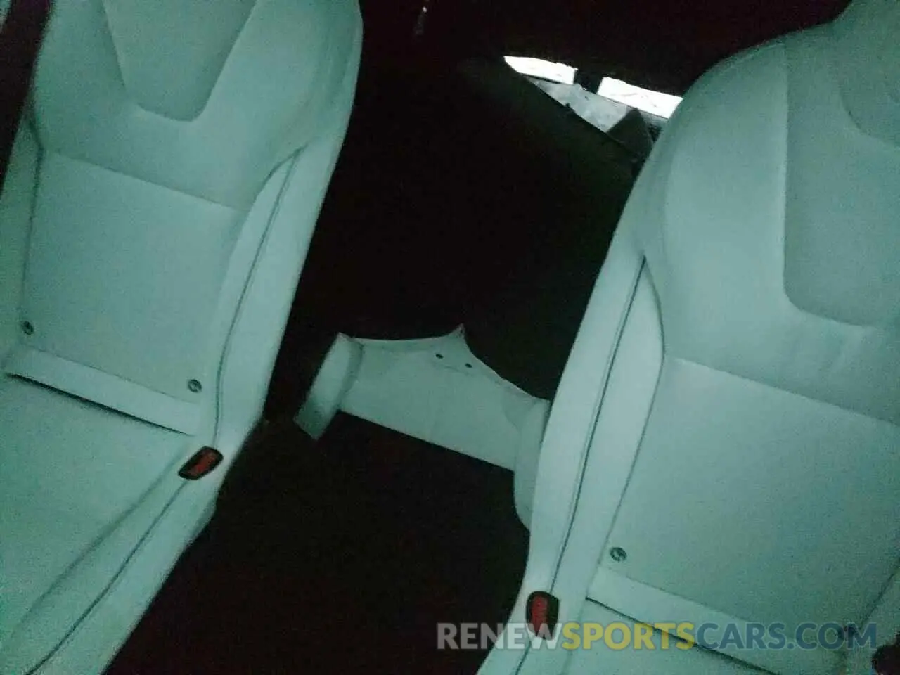 6 fotografías del automóvil dañado 7SAXCBE69NF343660 TESLA MODEL X 2022